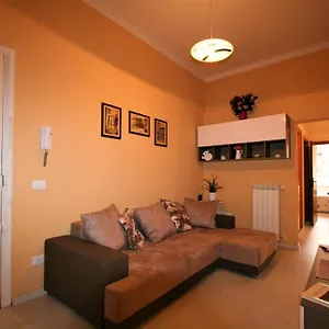 Giara Cozy Apartment Lucca