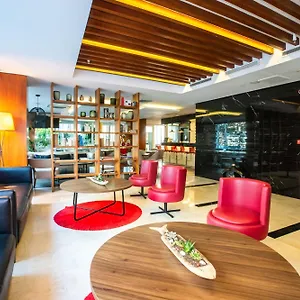 Ramada Encore Kartal 4* İstanbul