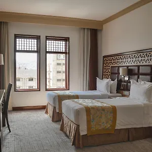 تحقق من التوفر