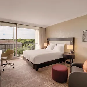 Hilton Park 4* Münih