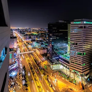 5* فندق هوليداي العزيزية